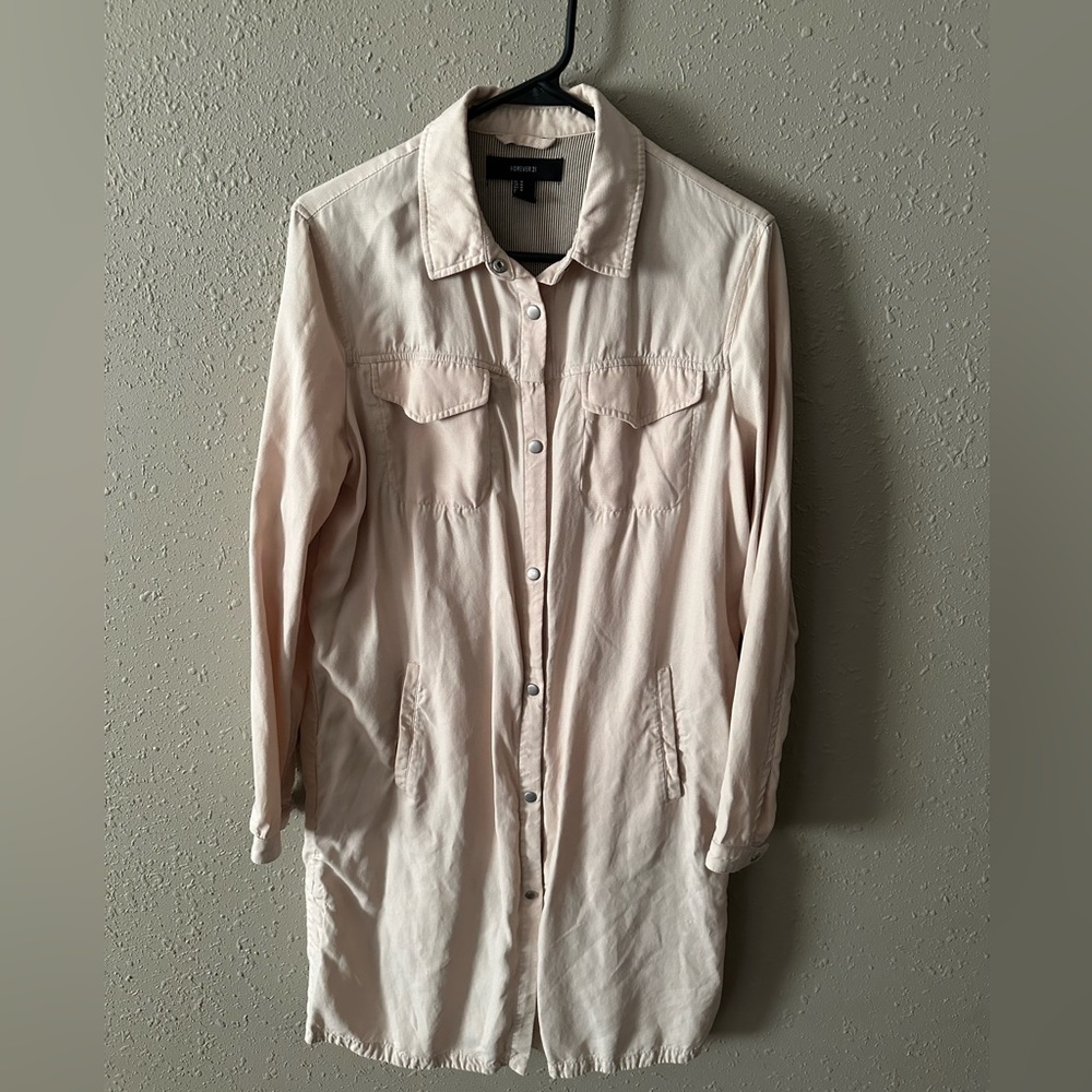 Forever 21 trench/utility inspired jacket. Size medium.